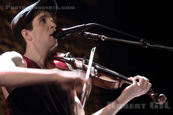 OWEN PALLETT - 2011-02-22 - PARIS - Cafe de la Danse - 